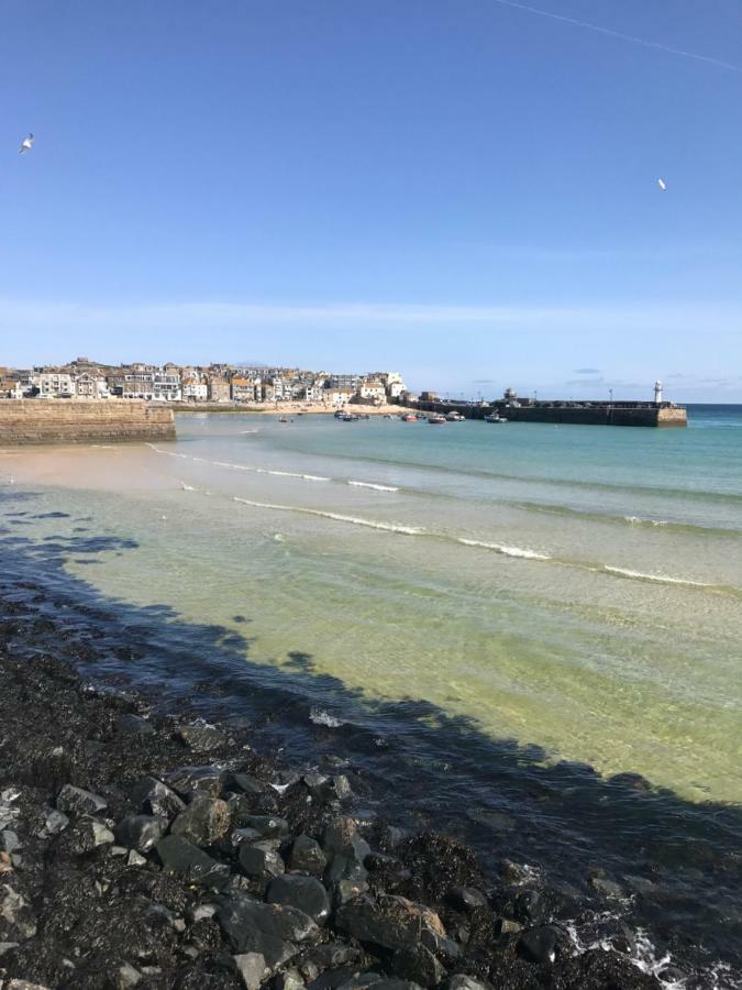 Little Dolly Sea View 2 Bedroom Apartment, St Ives Town, Dog Friendly Exterior photo